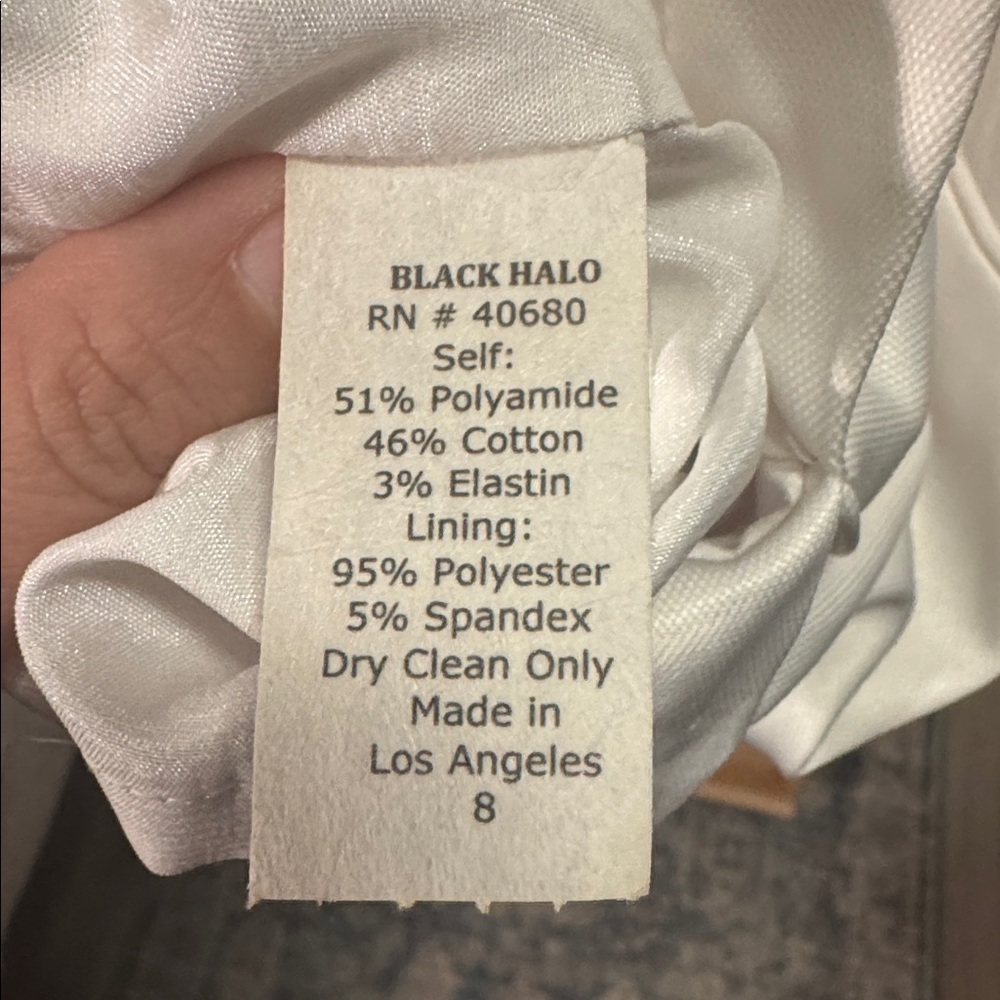 BLACK HALO Lined white Sheath Dress 8 GUC Small Thigh Slit - Picture 4 of 8
